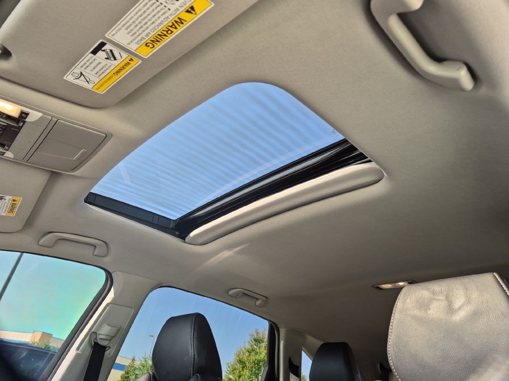 Used 2020  Acura Technology image 12