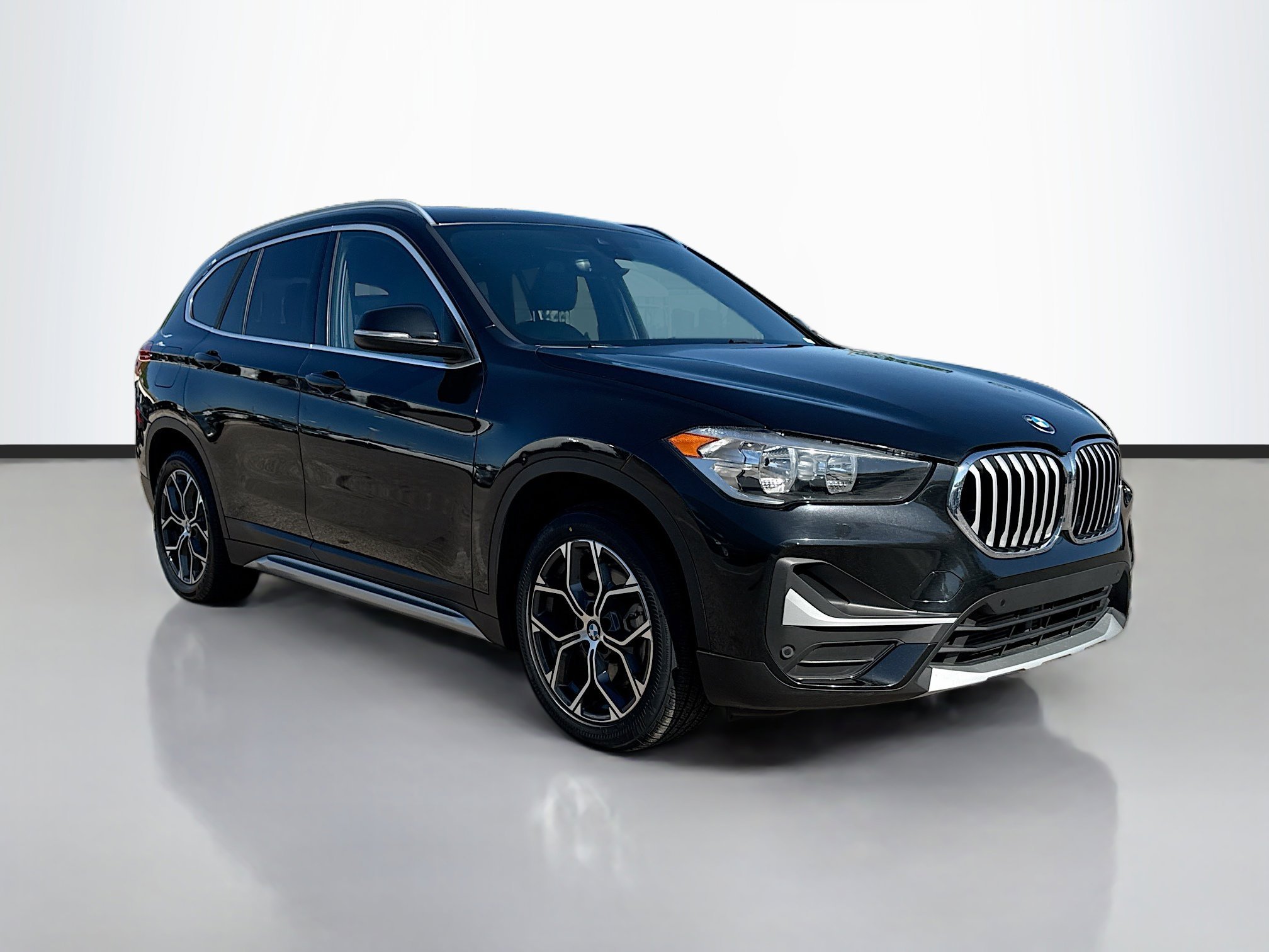2022 BMW X1 28i