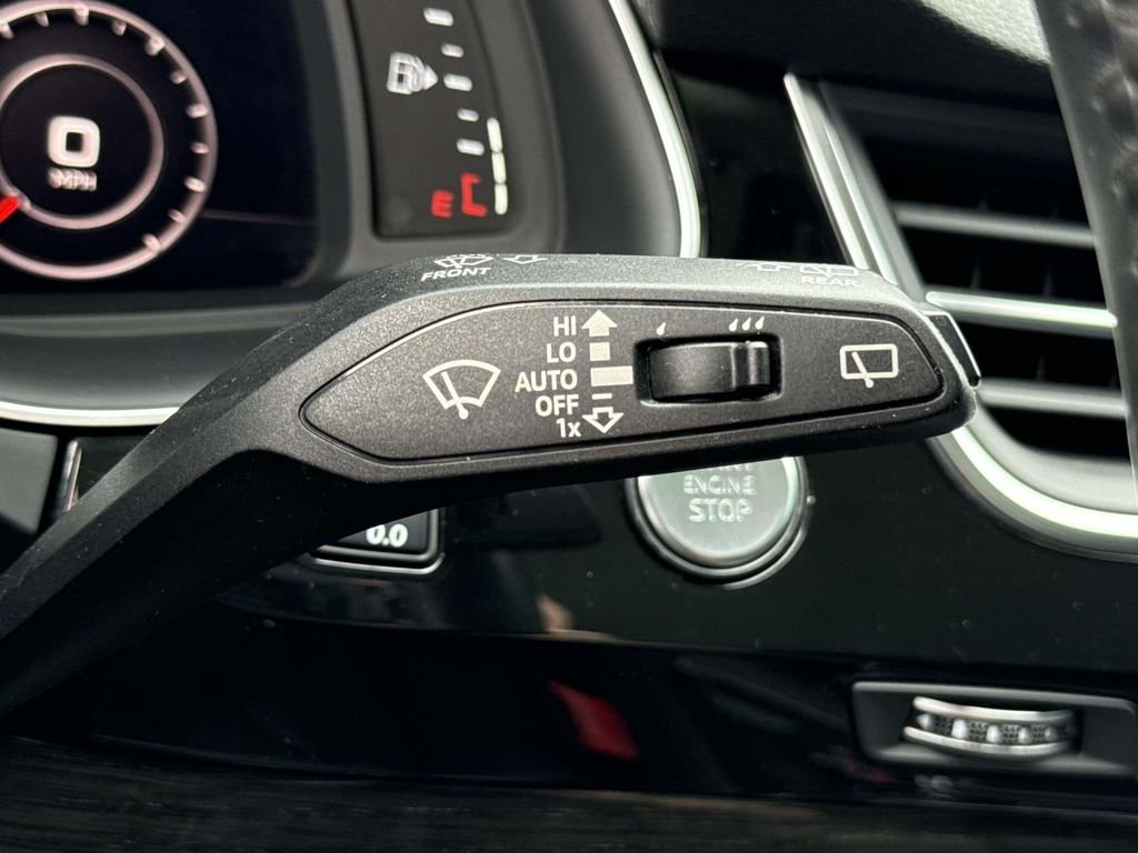 Used 2018  Audi 3.0T Prestige image 26