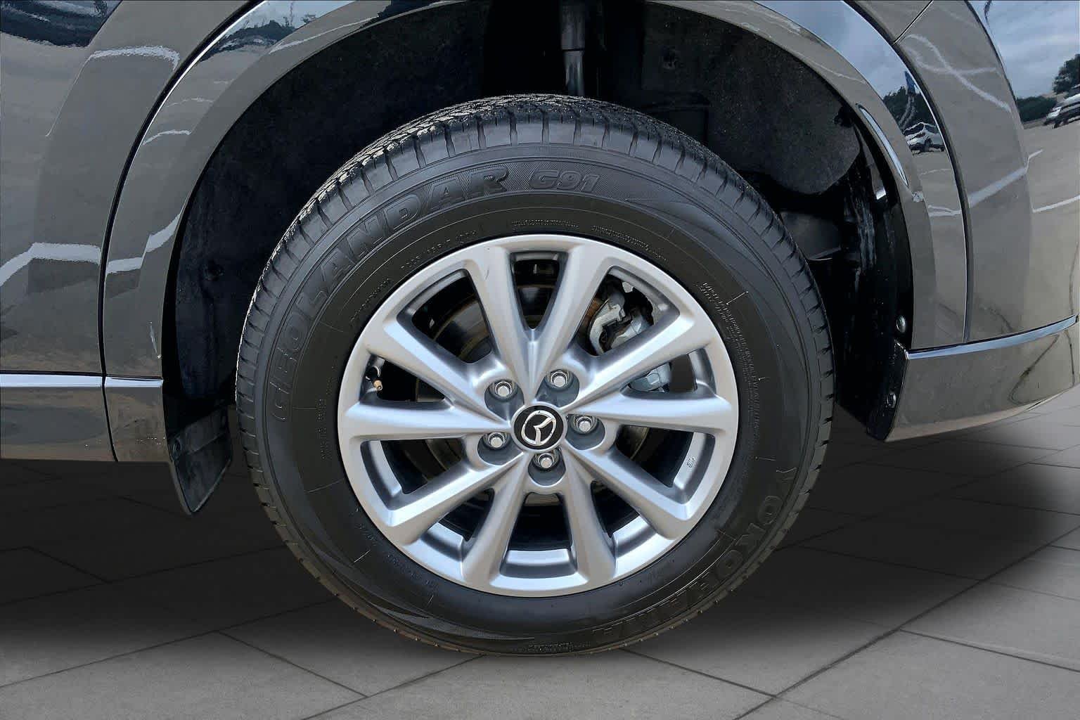 Used 2025 Jet Black Mica Mazda 2.5 S Select Package image 11