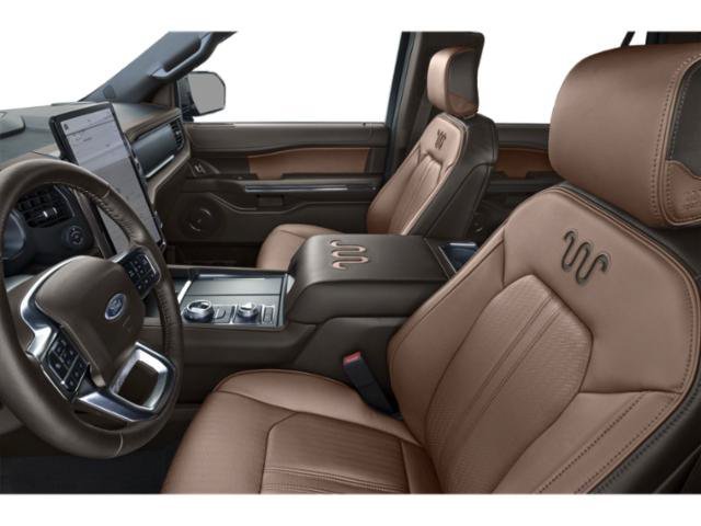 Used 2024  Ford Platinum image 9