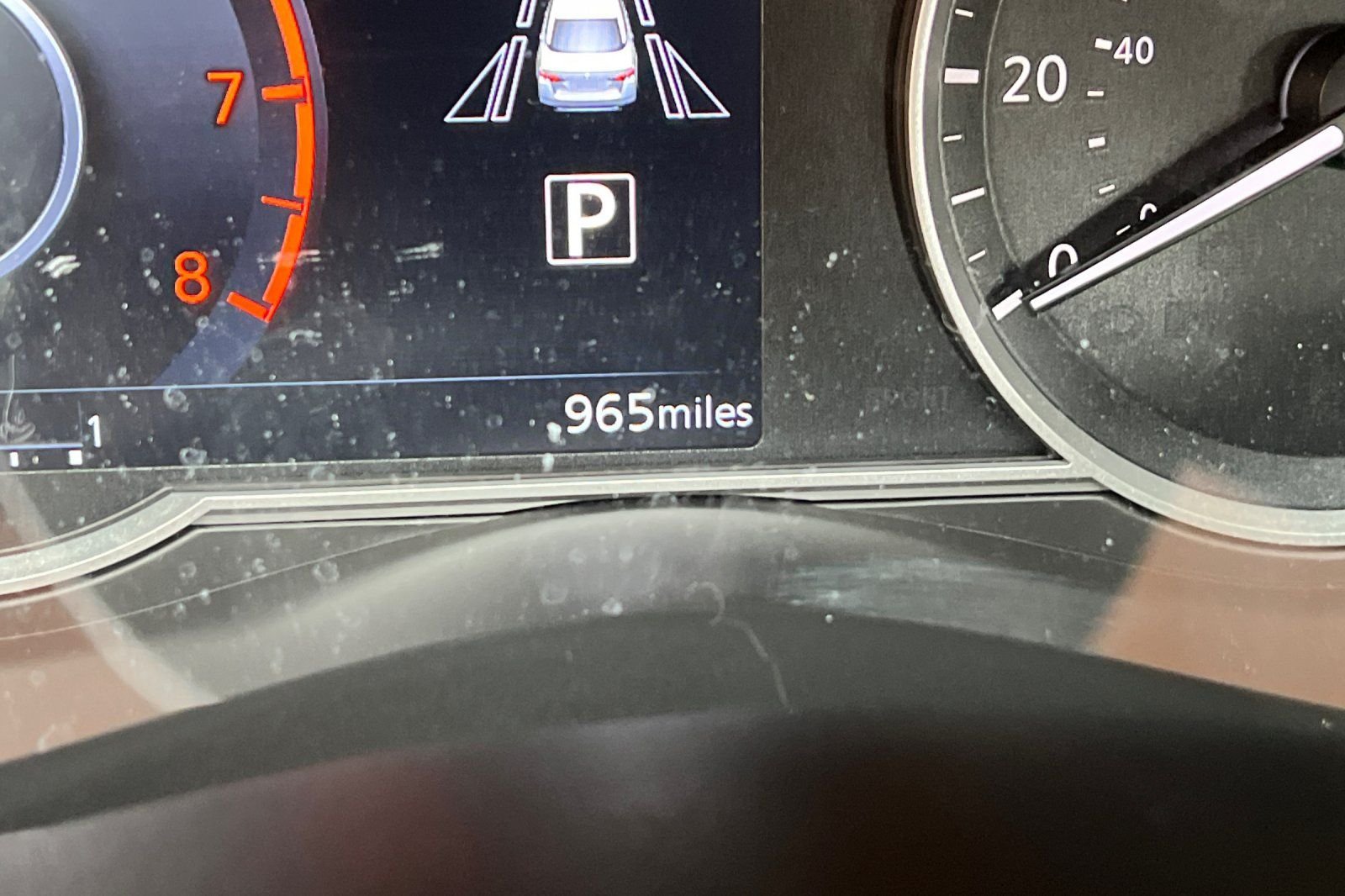 2025 Nissan Versa Sedan SR - Photo 35