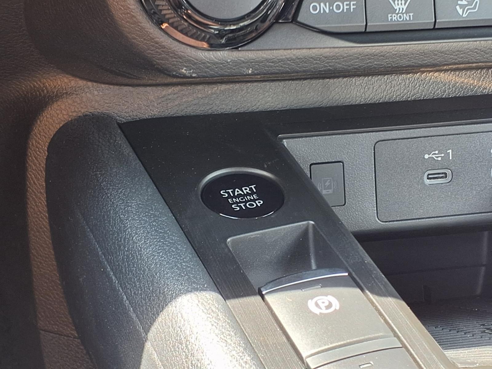 2026 Nissan Kicks SV White at Robbins Nissan