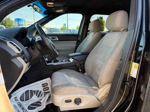 Used 2014 Dark Side Metallic Ford XLT image 2