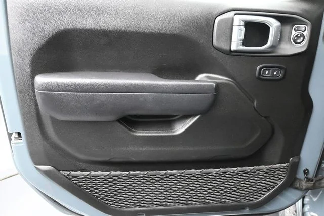 Used 2024 Gray Jeep Sport image 12