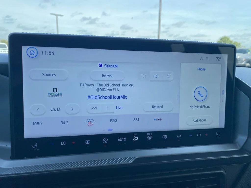 New 2026 Space White Metallic Ford Badlands® image 22