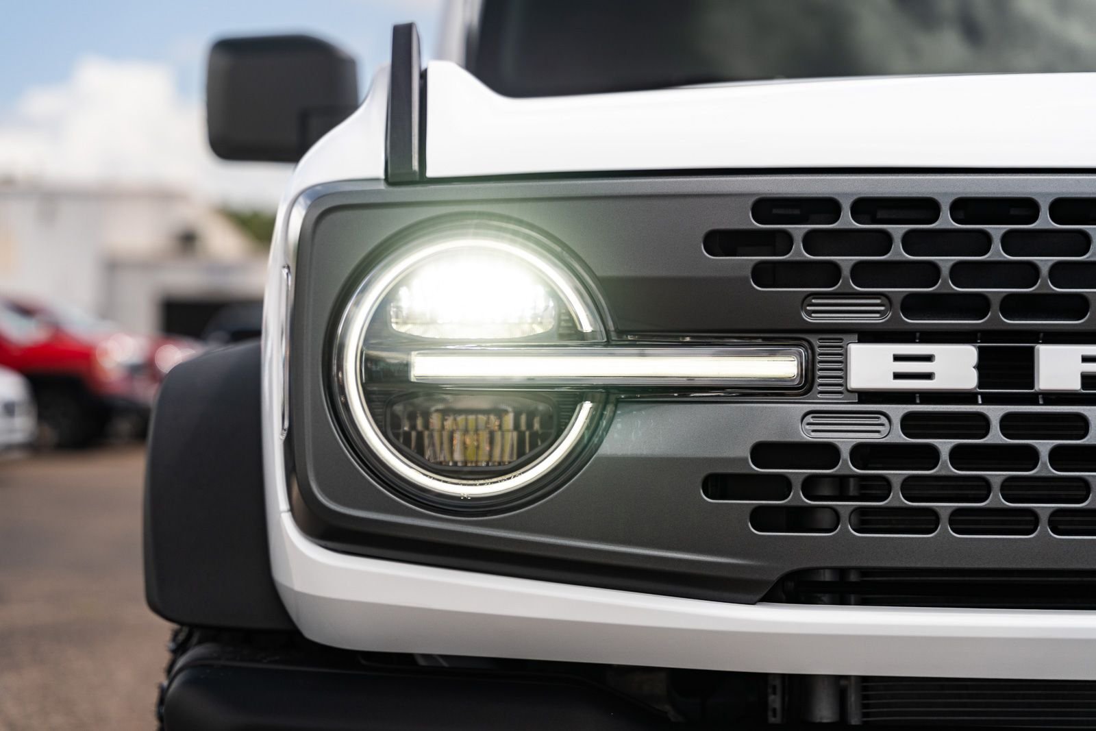 New 2026 Oxford White Ford Badlands® image 7