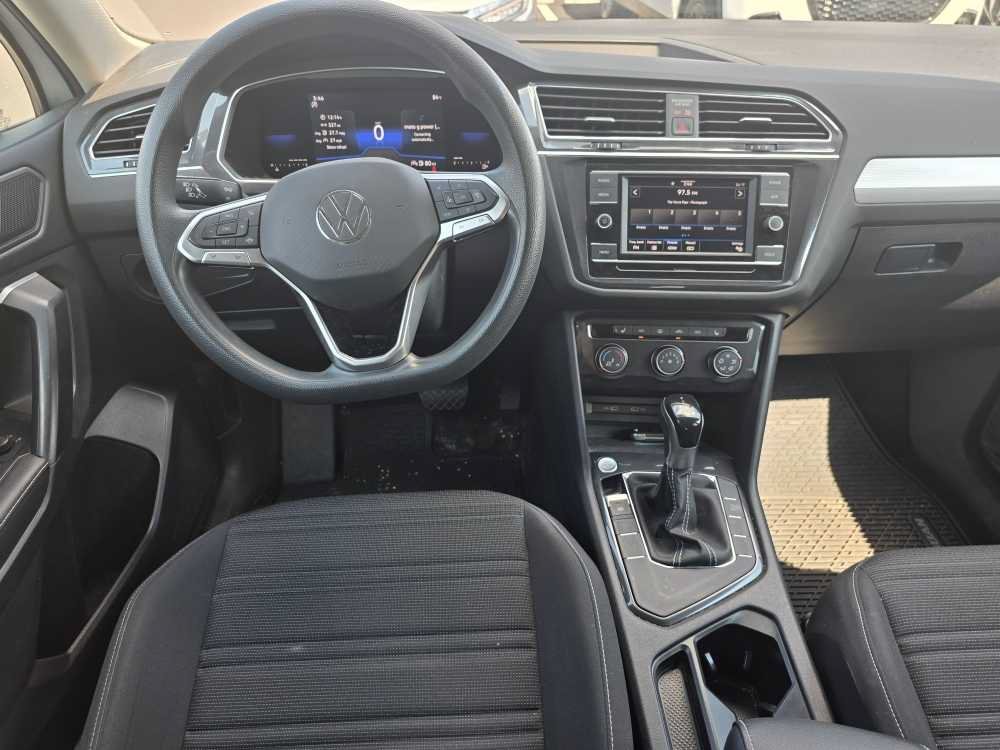 Used 2022 White Volkswagen S image 5