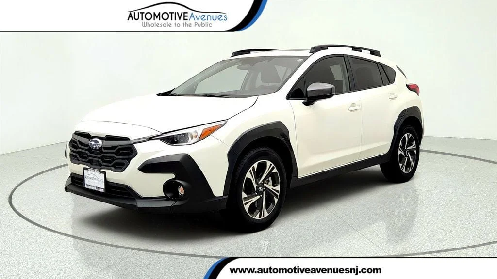 Used 2025 Crystal White Pearl Subaru Premium AWD w/ Power Moonroof & Power Driver Seat image 1