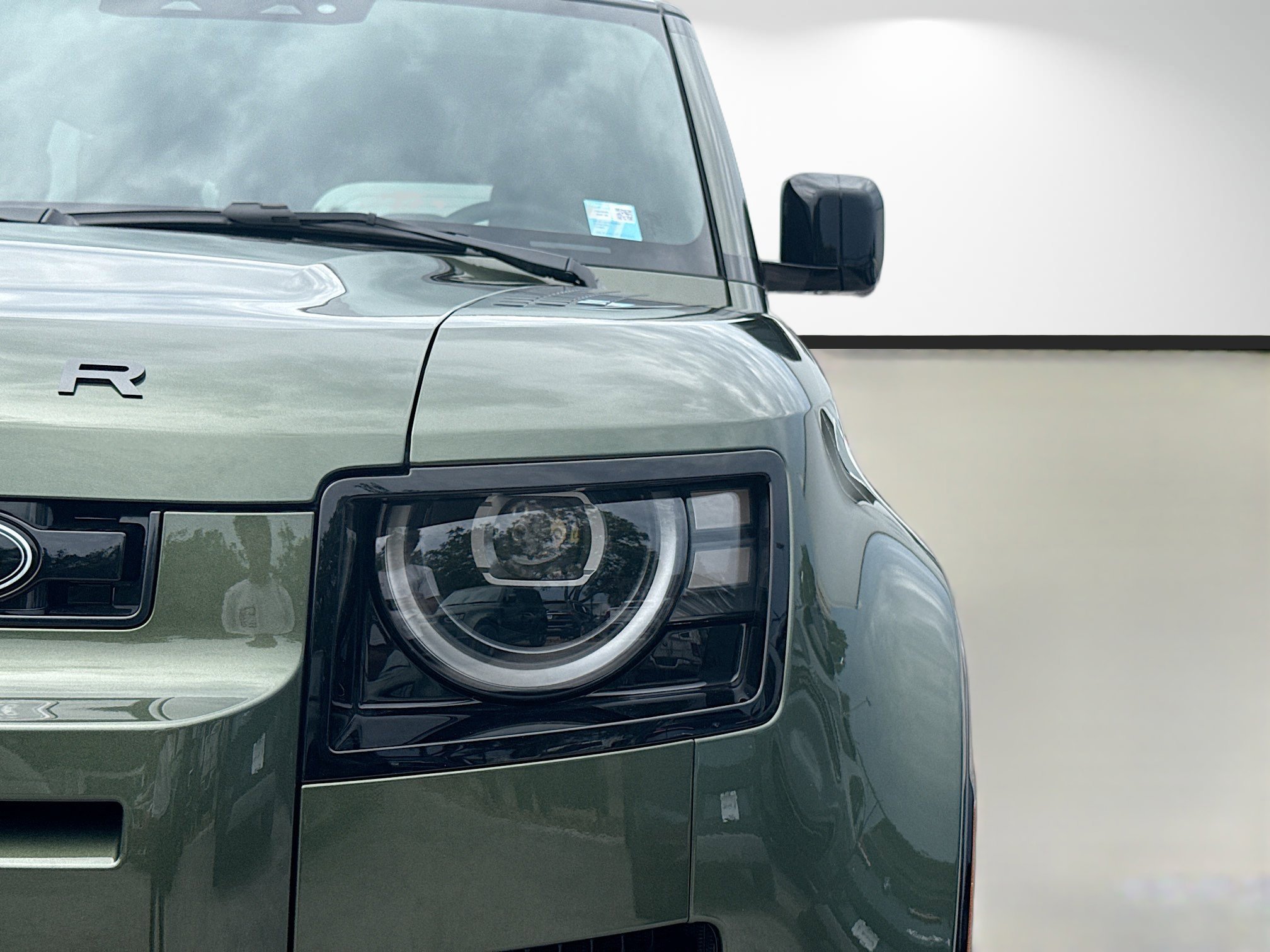 New 2026 Woolstone Green LAND ROVER X-Dynamic SE image 9