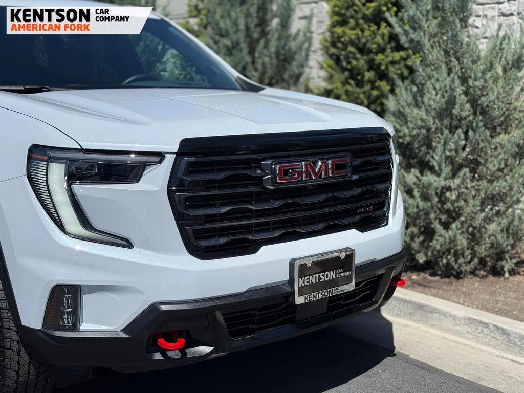 Used 2026 White GMC AT4 image 11