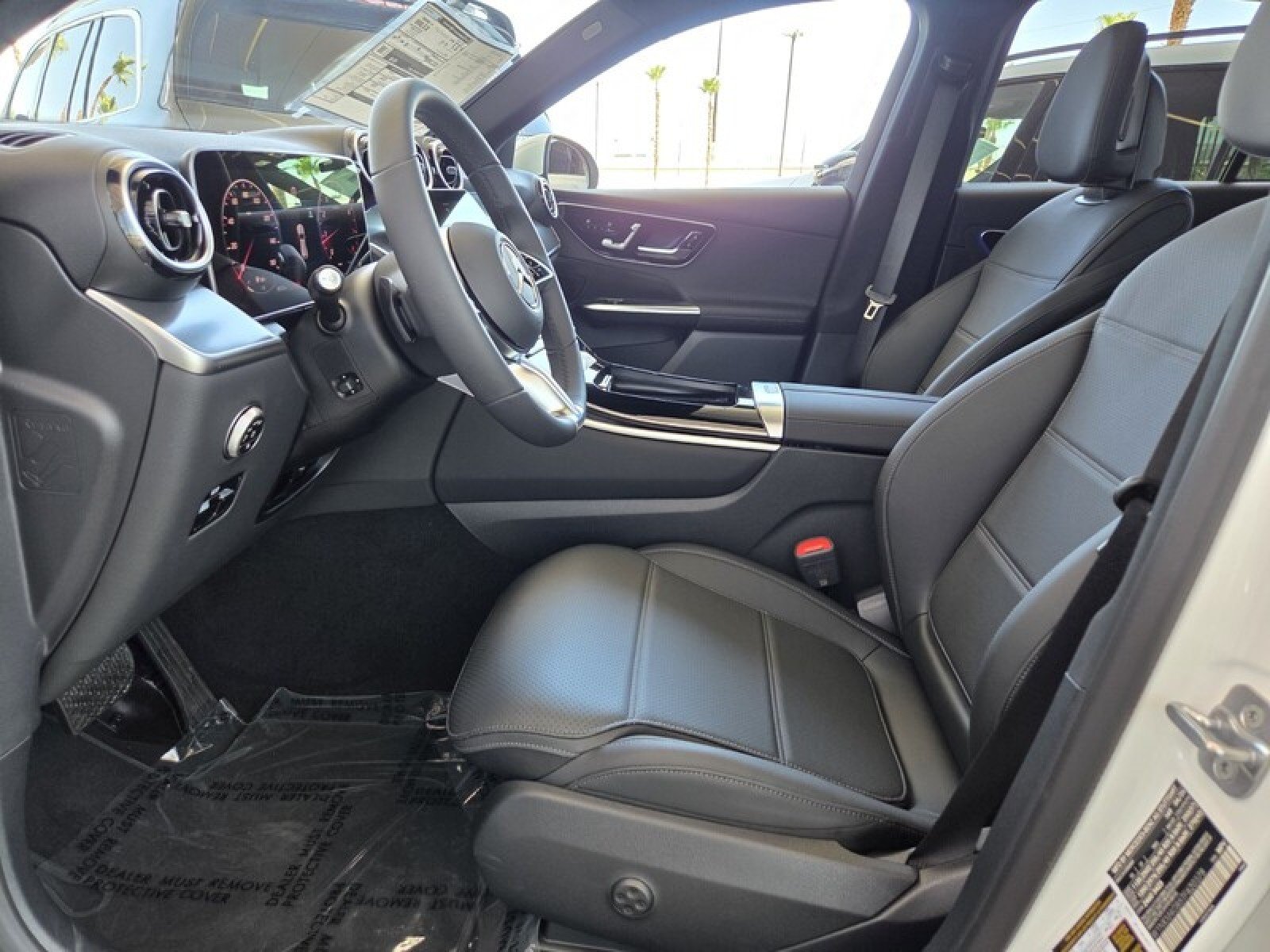 New 2026 Polar White Mercedes-Benz GLC 300 SUV image 11