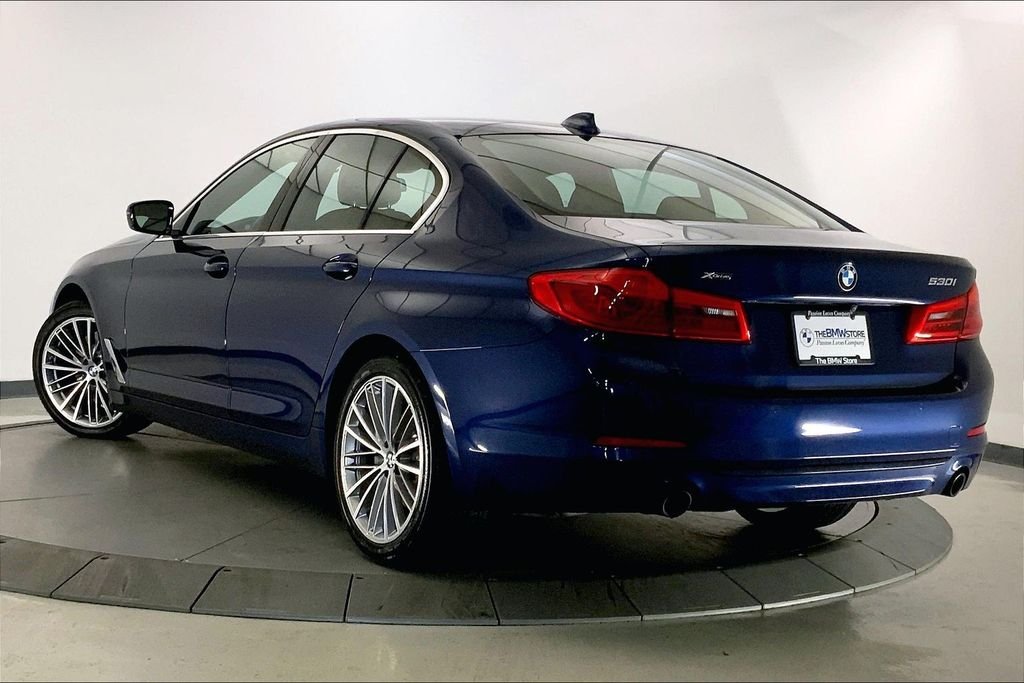 Used 2019 Mediterranean Blue Metallic BMW  image 10