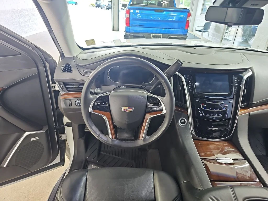 Used 2018 White Cadillac Luxury image 22