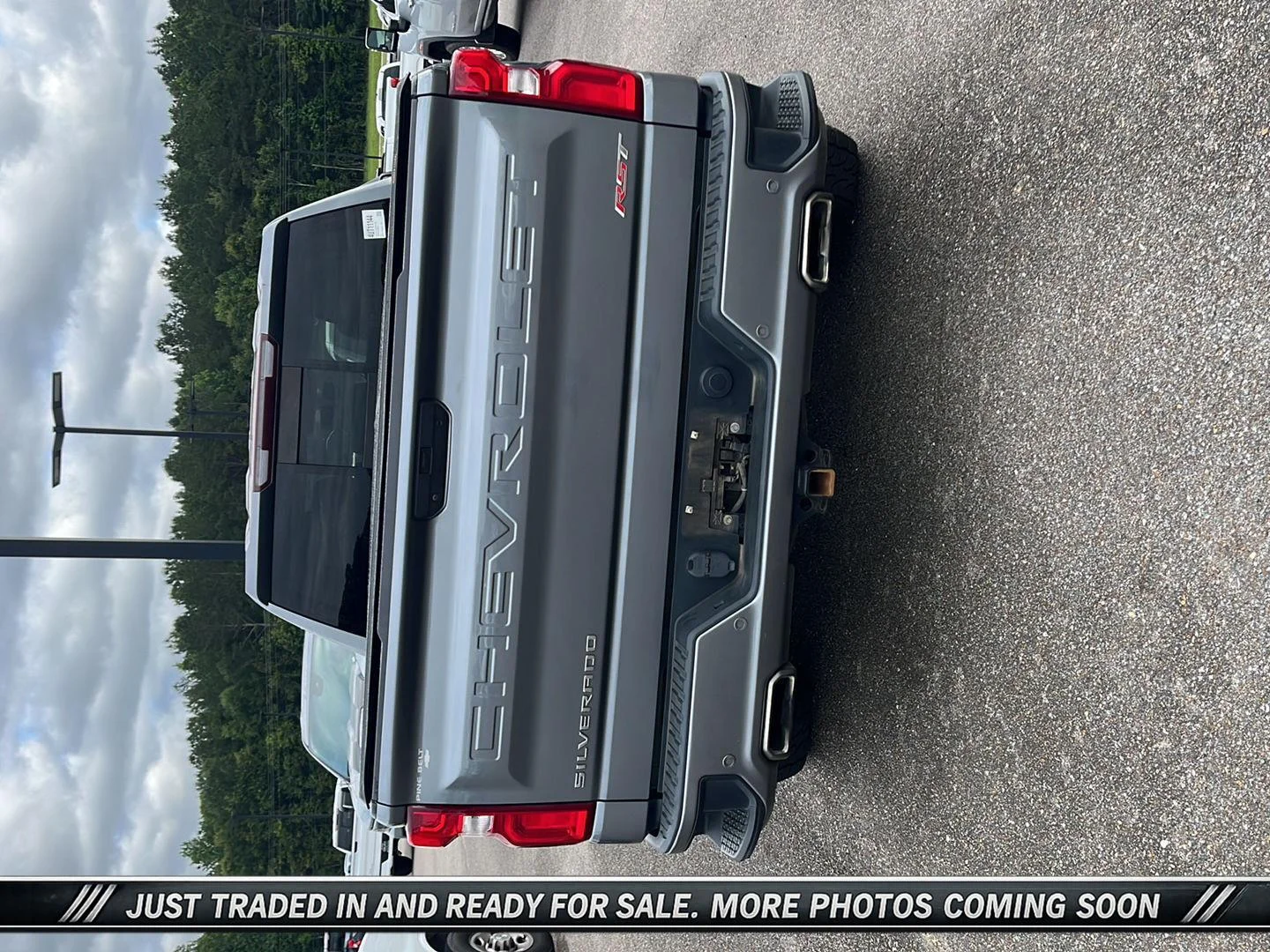 Used 2020 SATIN STEEL METALLIC Chevrolet RST image 4