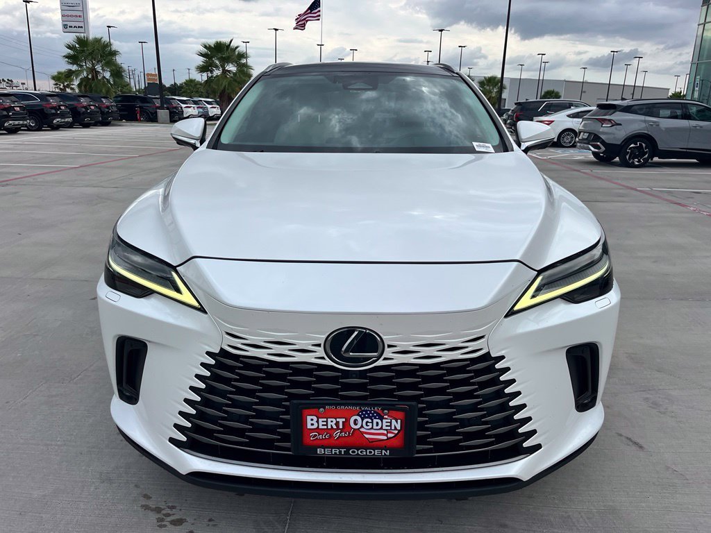 Used 2024 White Lexus 350 Luxury image 2