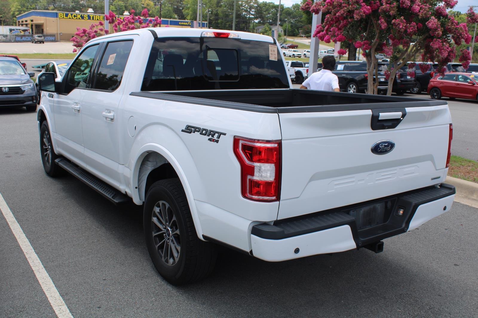 Used 2018 Oxford White Ford XLT image 8