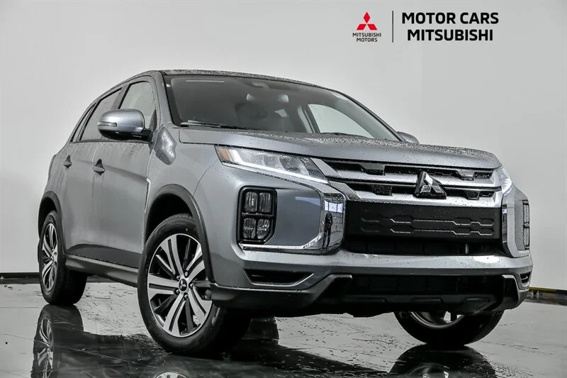 2026 Mitsubishi Outlander Sport 2.0 SE AWC CVT's photo