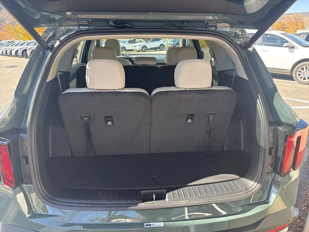 2026 Kia Sorento EX PHEV - Photo 8