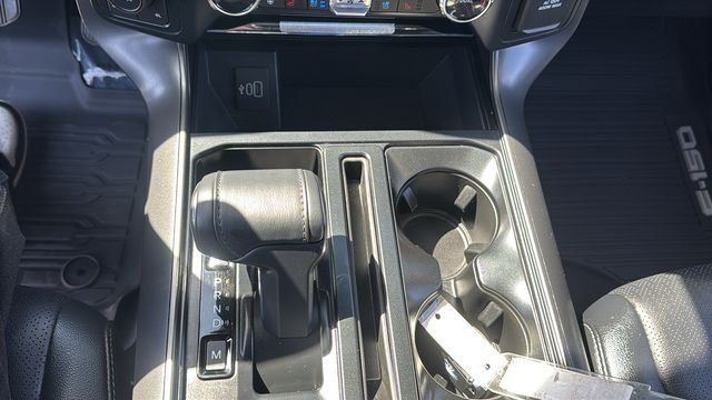 Used 2025 White Ford Lariat image 26