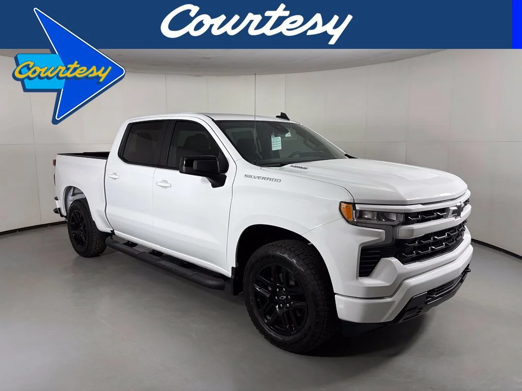 New 2026 Summit White Chevrolet RST image 1