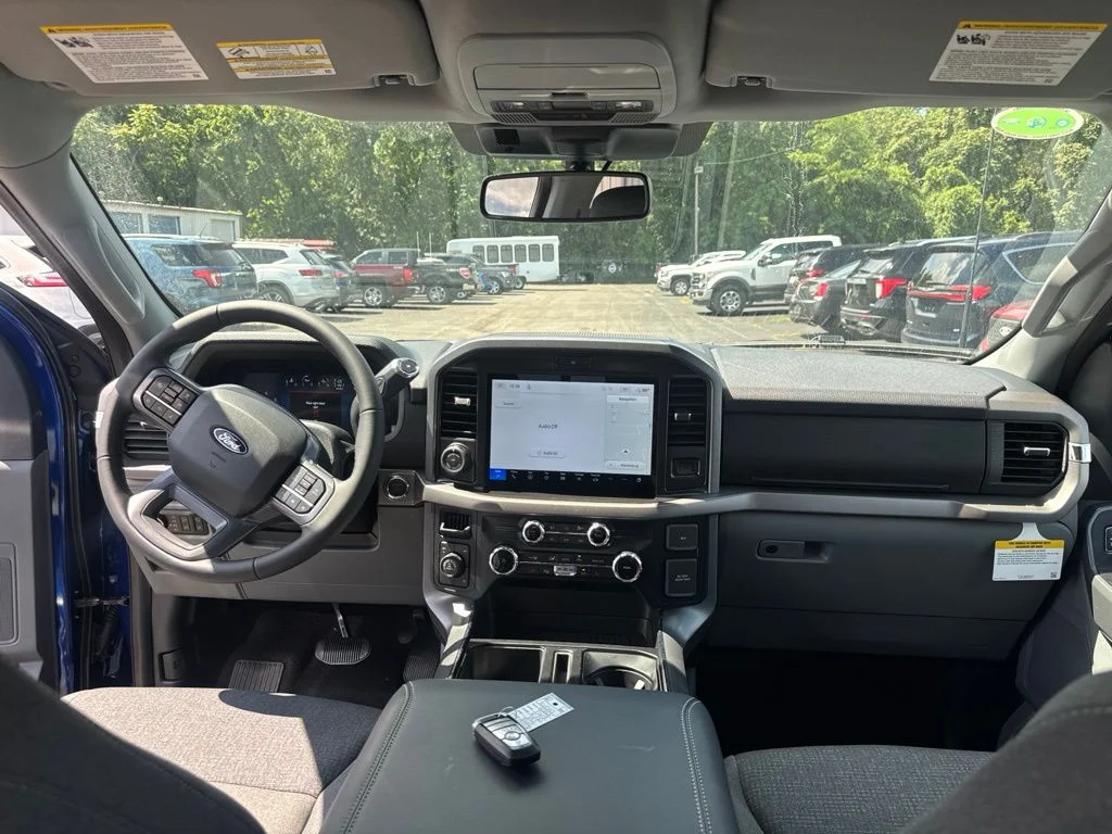 2026 Ford F-150 XLT - Photo 15