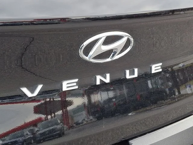 New 2026 Black Hyundai SE image 20