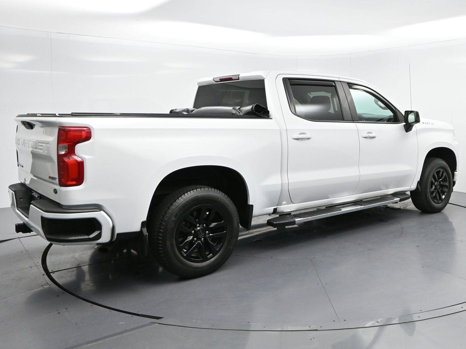 Used 2020 Summit White Chevrolet RST image 7