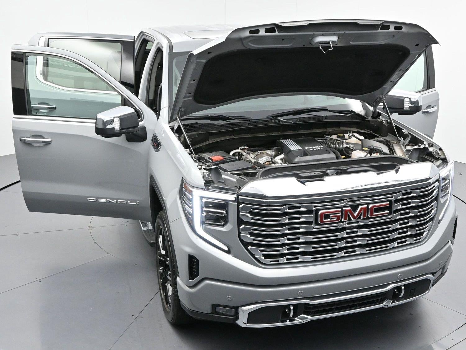 Used 2025 Thunderstorm Gray GMC Denali image 43