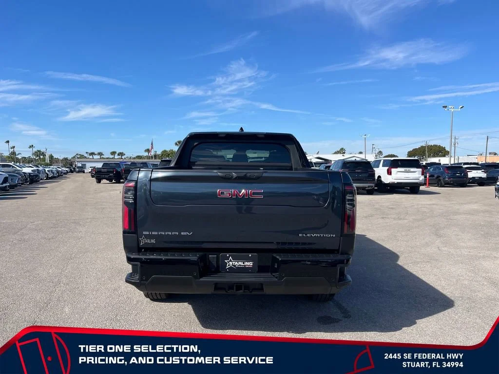 New 2026 Deep Ocean Metallic GMC Elevation Extended Range image 6