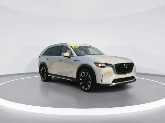 Used 2024 White Mazda Premium image 2