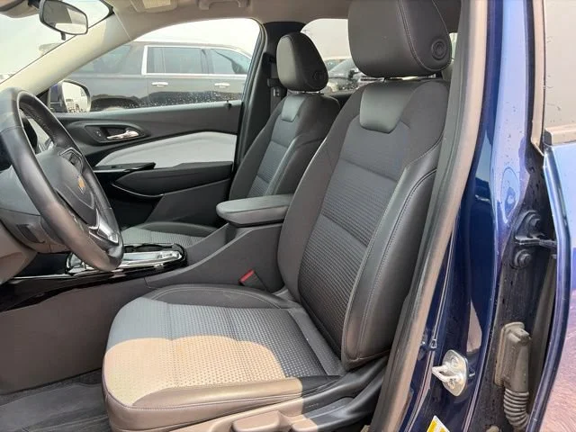 Used 2024 Blue Glow Metallic Chevrolet LT image 10