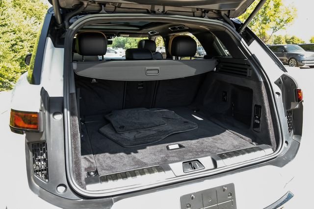 Certified Used 2025 White Land Rover Autobiography image 62