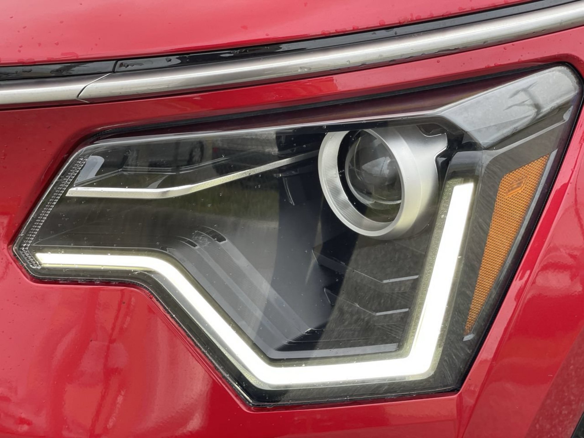 Used 2025 Runway Red Kia EX Touring image 30