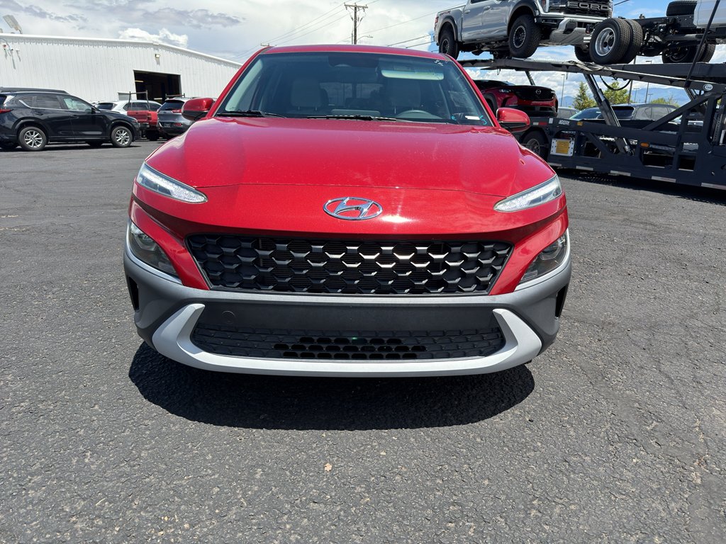 Used 2022 Pulse Red Hyundai SE image 2