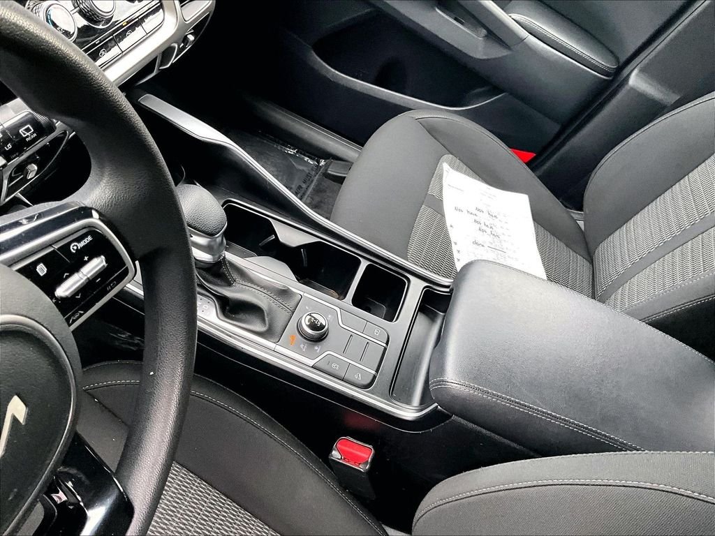 Used 2022 Ebony Black Kia LX image 21