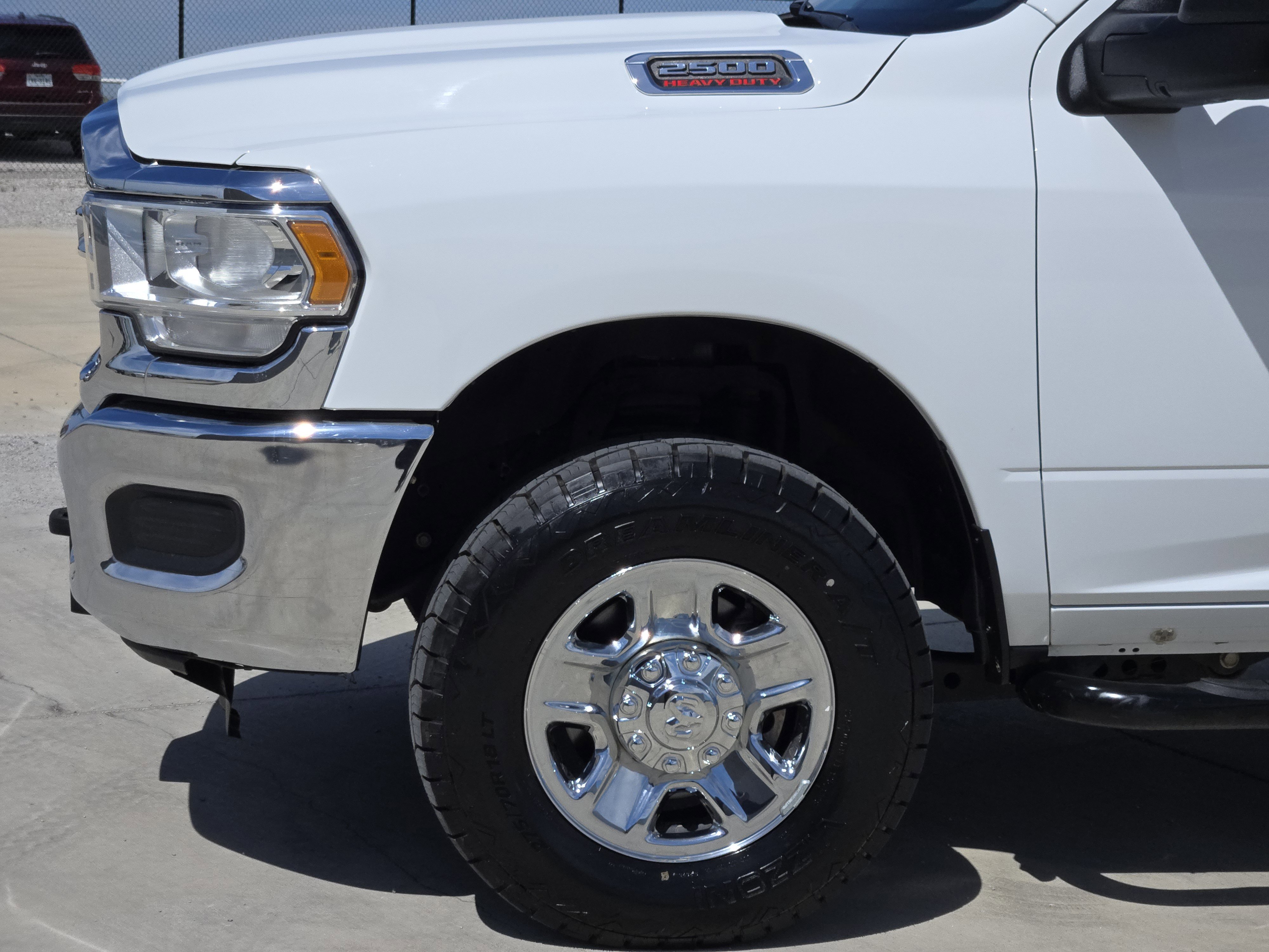 Certified Used 2024 Bright White Clearcoat Ram Tradesman image 9