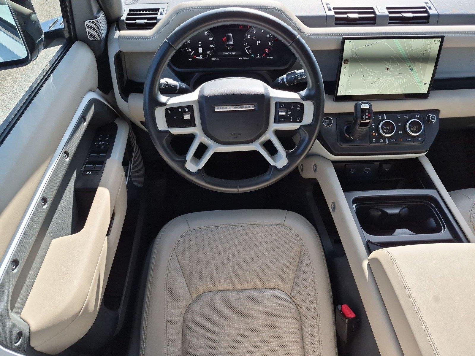 Used 2024 Fuji White Land Rover S image 32