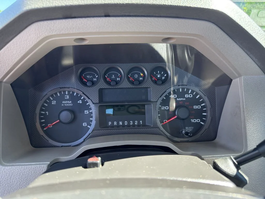 Used 2010 Blue Ford XL image 23