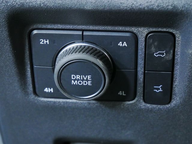 Used 2025 White Ford Active image 24