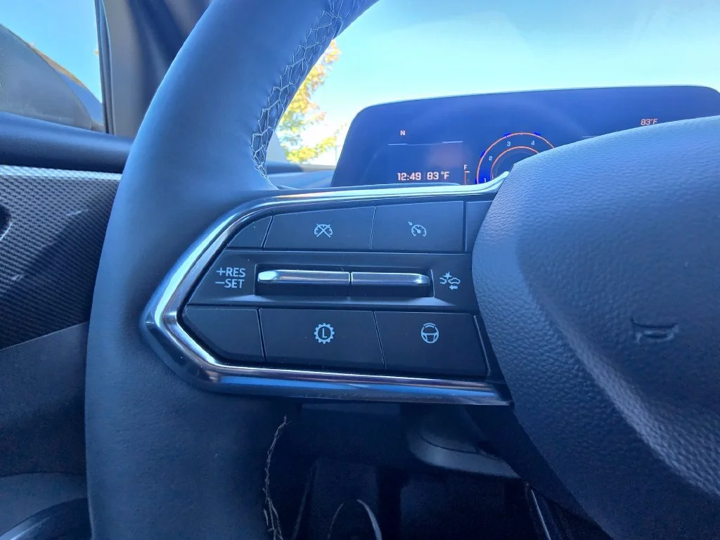 2027 Chevrolet Traverse Z71 - Photo 23