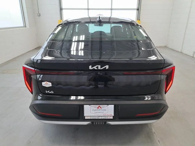 Used 2025 Black Kia LXS image 6