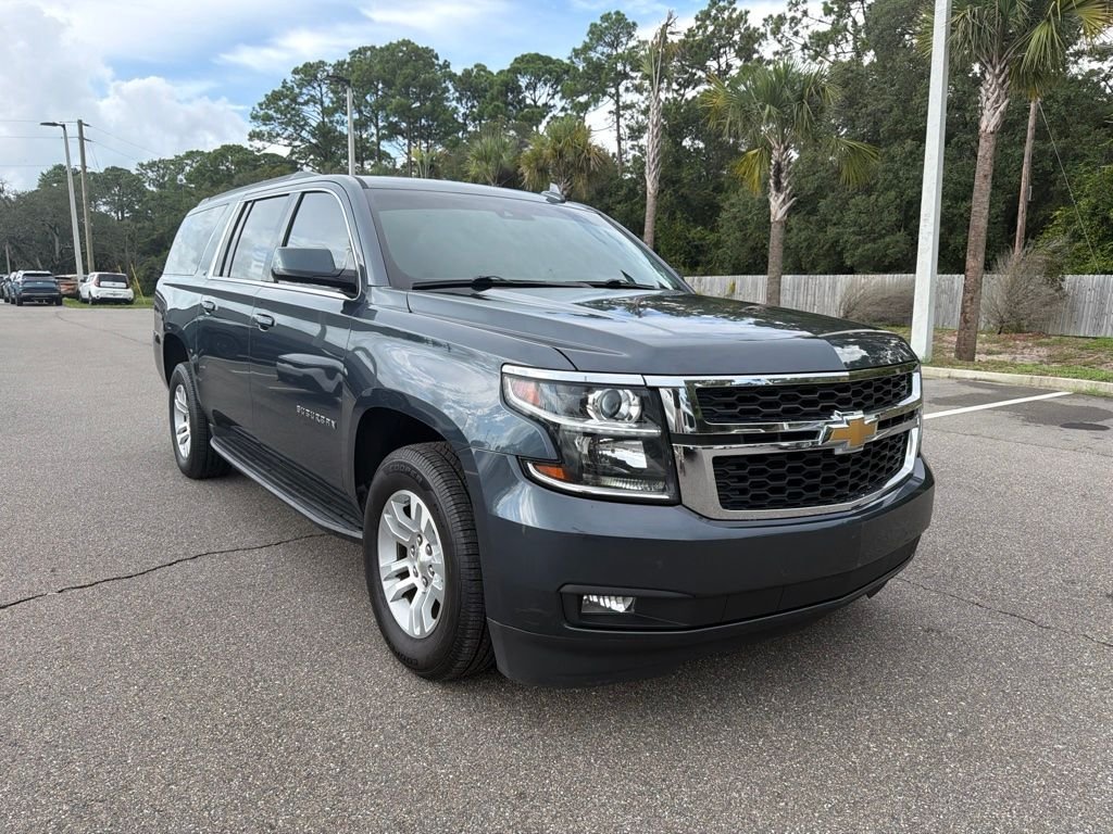 Used 2019 Shadow Gray Metallic Chevrolet LT image 1