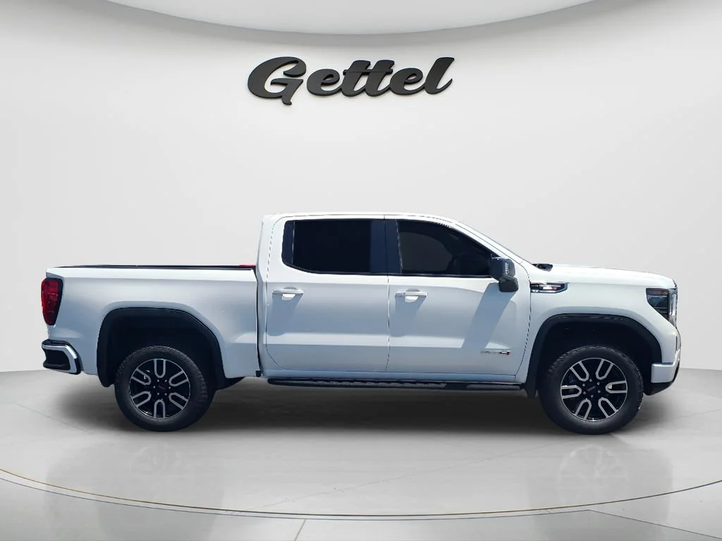 New 2026 Summit White GMC AT4 image 4