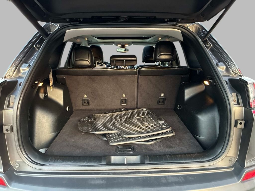 Used 2019 Gray Jeep Trailhawk image 13