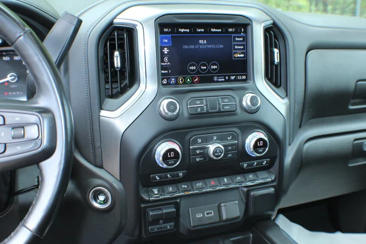 Certified Used 2021 EBONY TWILIGHT METALLIC GMC Denali image 12