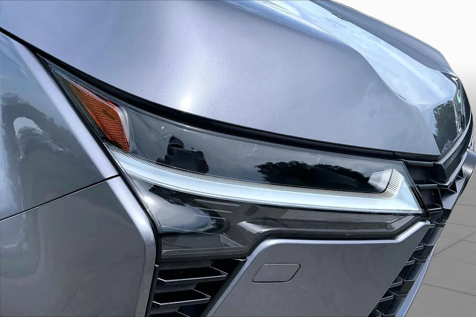 Used 2024 Nebula Gray Pearl Lexus Luxury image 28