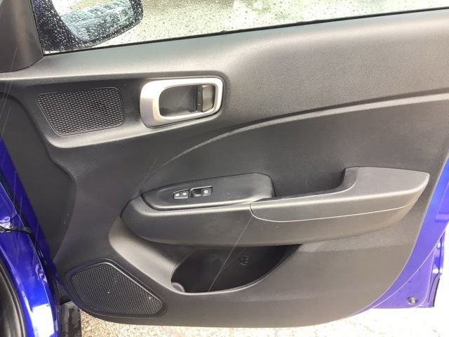 Certified Used 2025 Intense Blue Hyundai SEL image 18