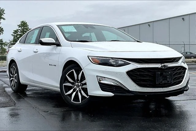 Used 2021 White Chevrolet RS image 2