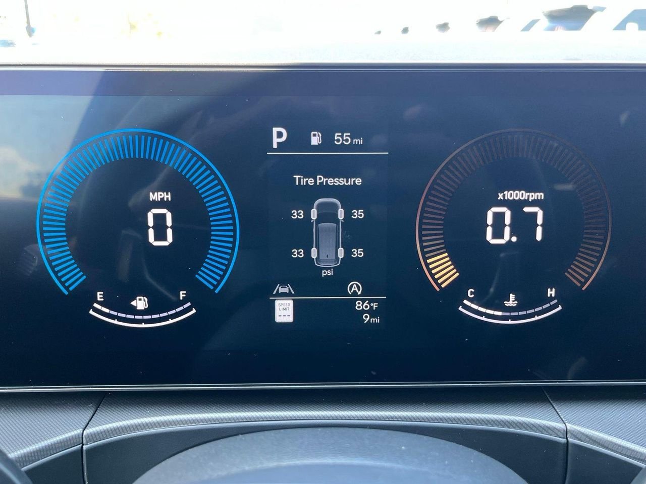 New 2027 Silver Hyundai SE FWD image 11